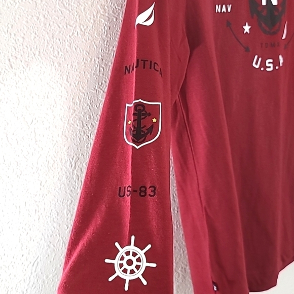 *NWT* NAUTICA Red Graphic Long-Sleeve Shirt, size Medium - Picture 3 of 6